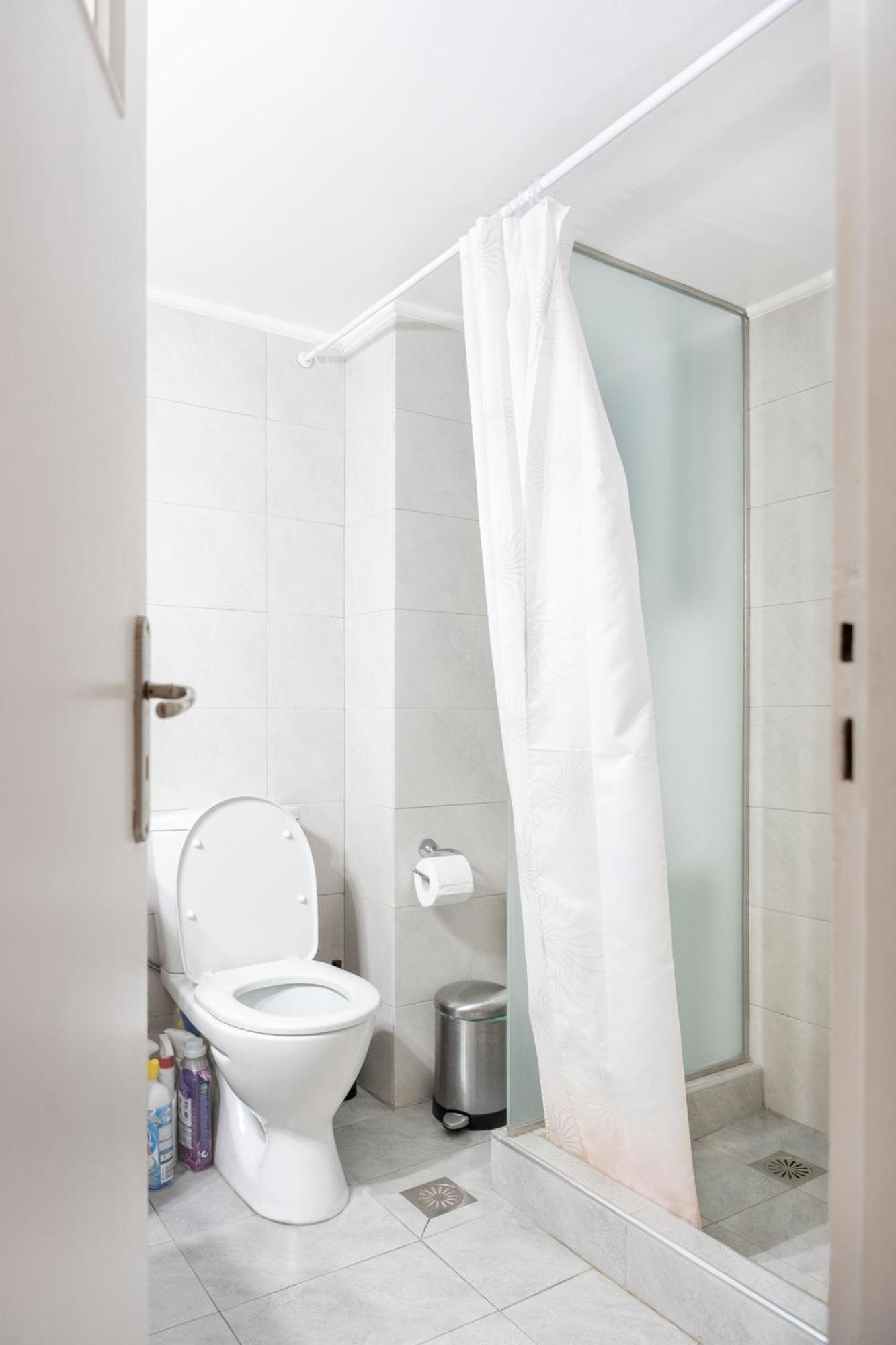 Apartment @katehaki Metro