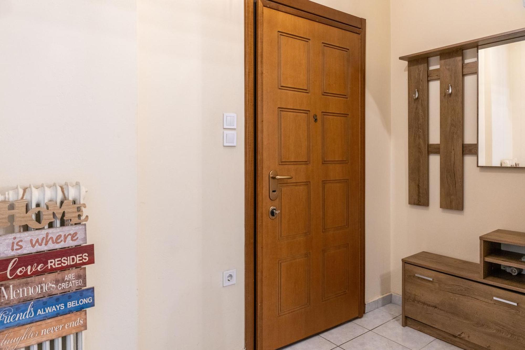 Apartment @katehaki Metro Athens
